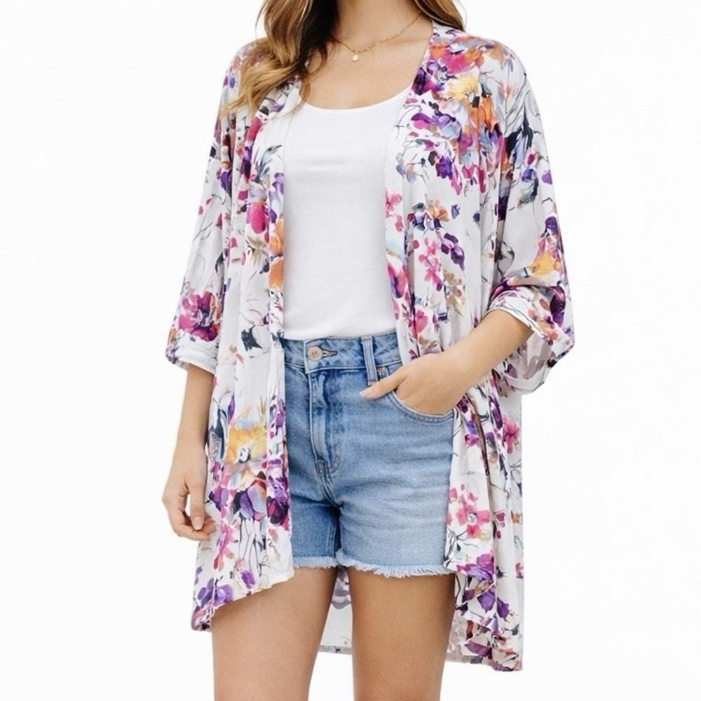 UMGEE Floral Kimono Cardigan sz M/L Boho Coastal Beachy Festival Swim Coverup